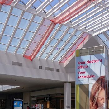 Quaker-Bridge-Mall-24602-134231596